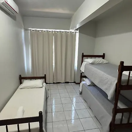 Residencial Dona Odila - Excelente Localizacao Apartment Foz do Iguacu Exterior photo