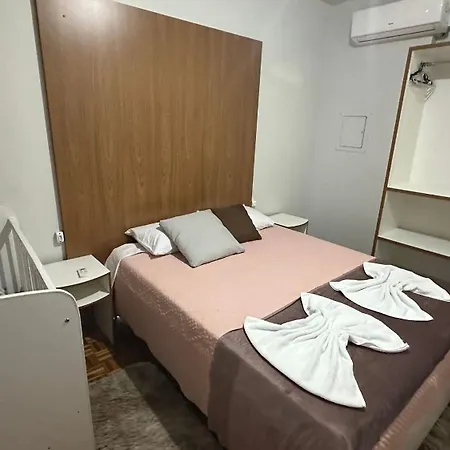 Residencial Dona Odila - Excelente Localizacao Apartment Foz do Iguacu Exterior photo
