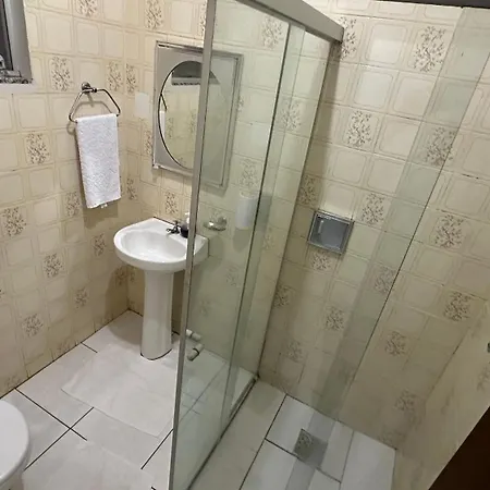 Residencial Dona Odila - Excelente Localizacao Apartment Foz do Iguacu Exterior photo