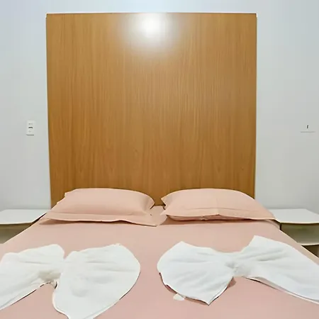 Residencial Dona Odila - Excelente Localizacao Apartment Foz do Iguacu Exterior photo