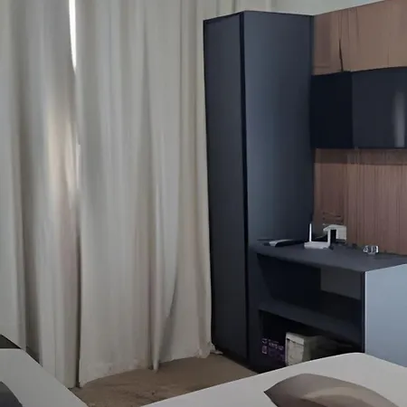 Residencial Dona Odila - Excelente Localizacao Apartment Foz do Iguacu Exterior photo